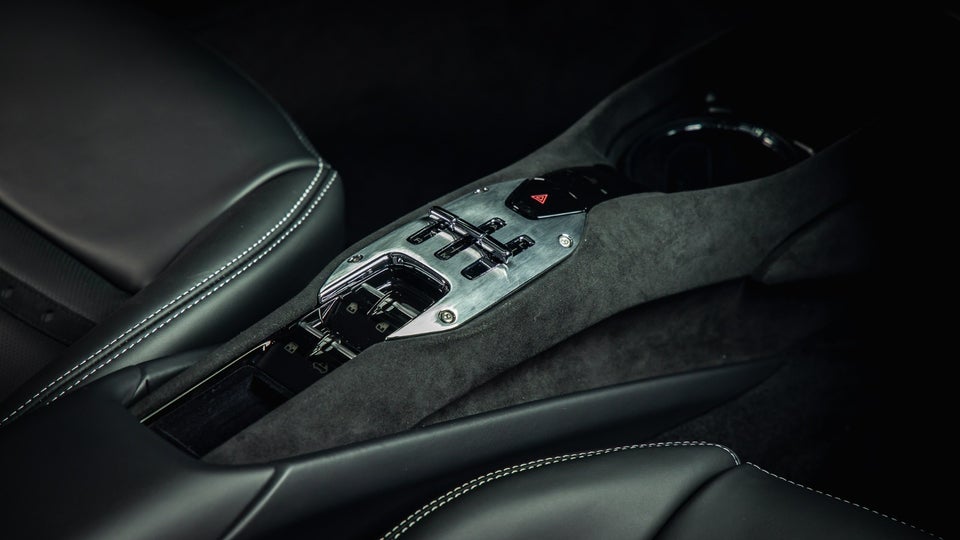 Ferrari 296 GTS 2,9 DCT 2d