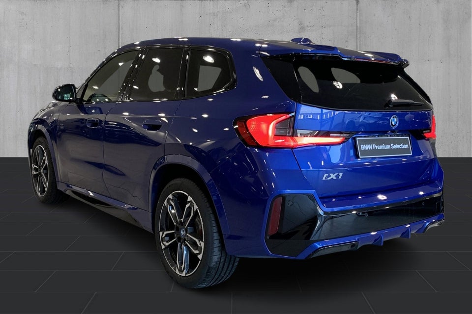 BMW iX1 eDrive20 M-Sport Pro 5d