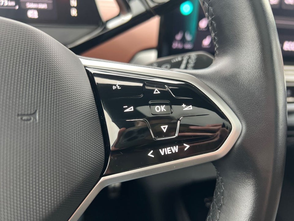 VW ID.4 77 Pro Performance Tech 5d