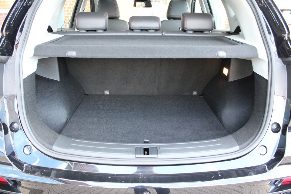 MG ZS 70 Luxury 5d