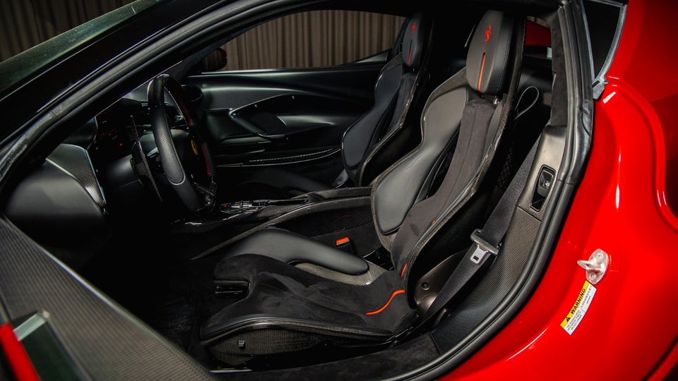 Ferrari 296 GTB 2,9 DCT 2d