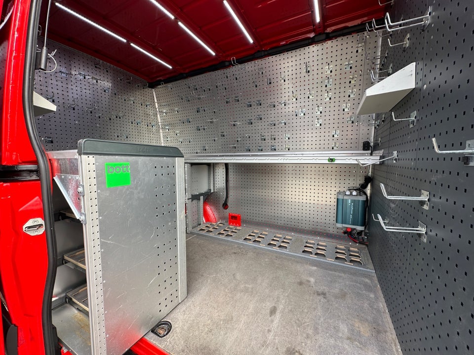 Mercedes Sprinter 317 2,0 CDi A2 Kassevogn aut. RWD