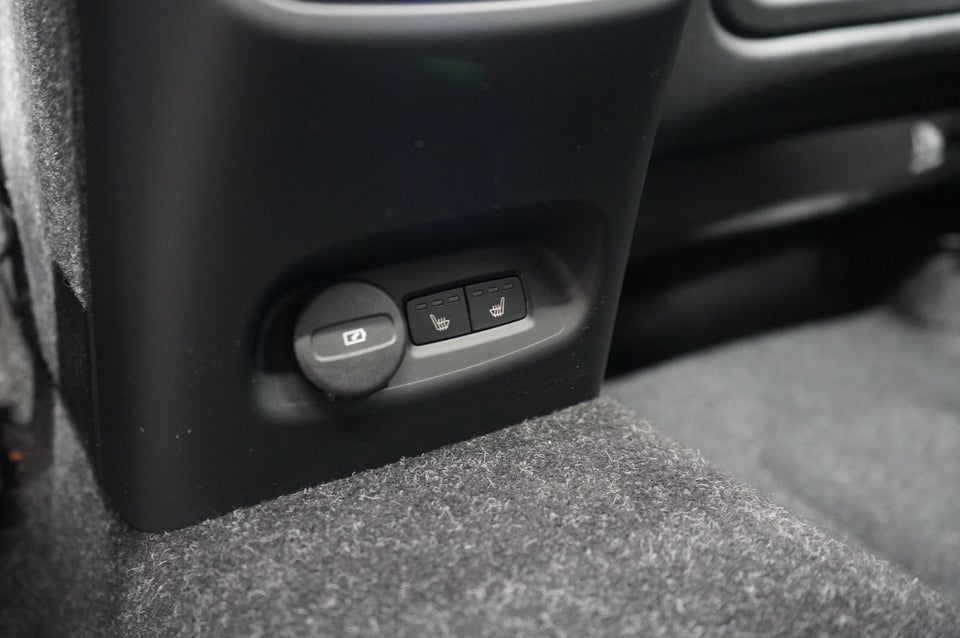 Volvo C40 P6 ReCharge Plus 5d