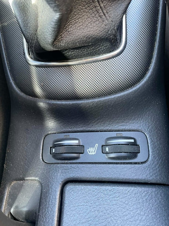 Toyota Avensis 2,0 VVT-i 4d