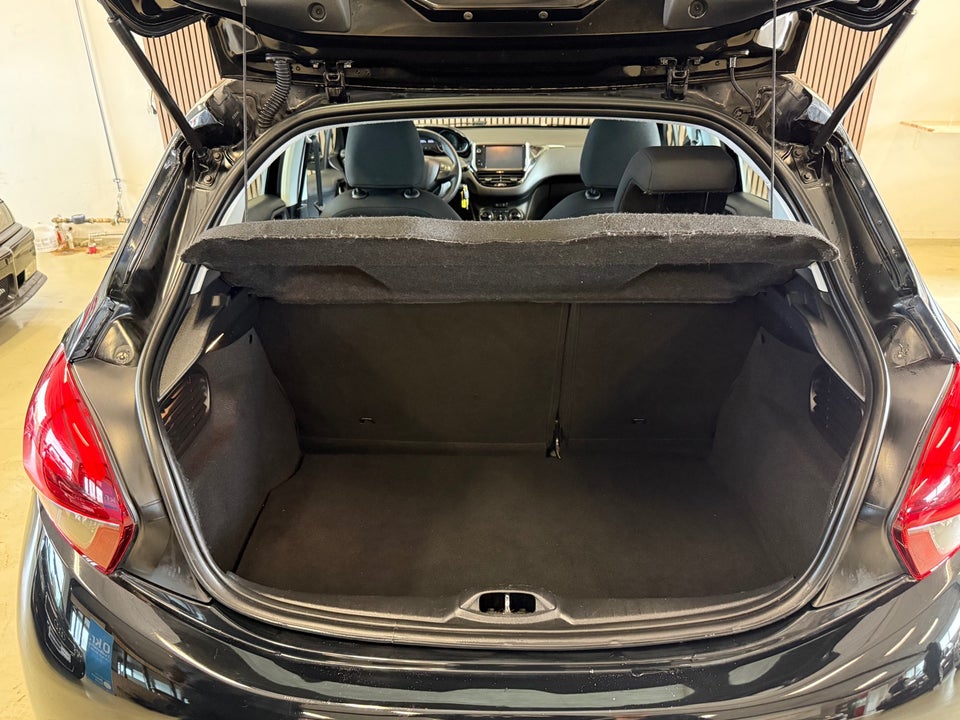 Peugeot 208 1,6 BlueHDi 100 Active 5d