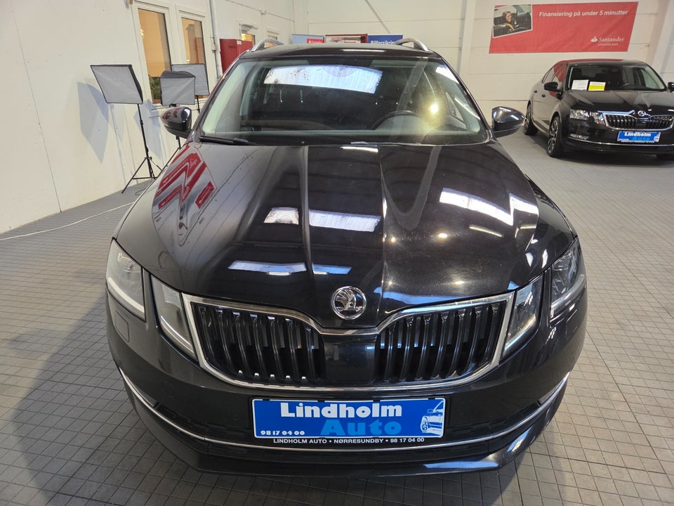 Skoda Octavia 1,6 TDi 115 Style Combi DSG 5d