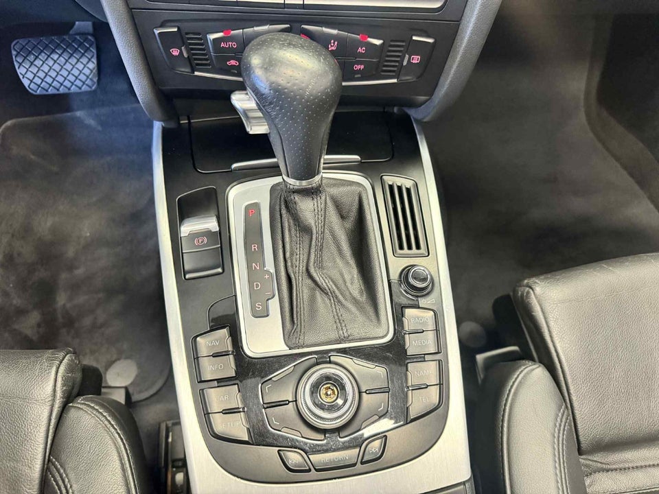 Audi A5 2,0 TFSi 211 Cabriolet quattro S-tr. 2d