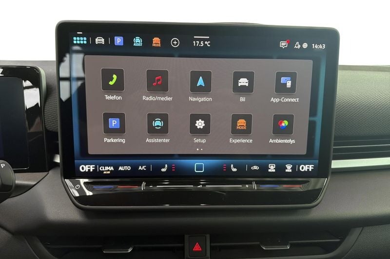 VW T-Roc 1,5 eTSi 150 R-line DSG 5d