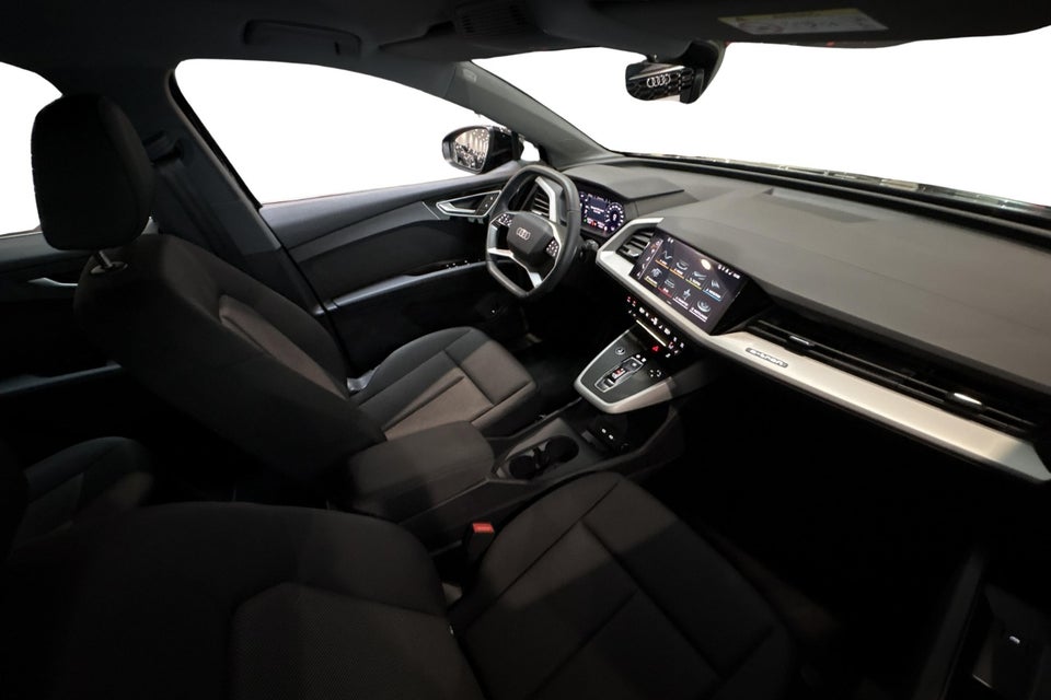 Audi Q4 e-tron 45 Progress 5d