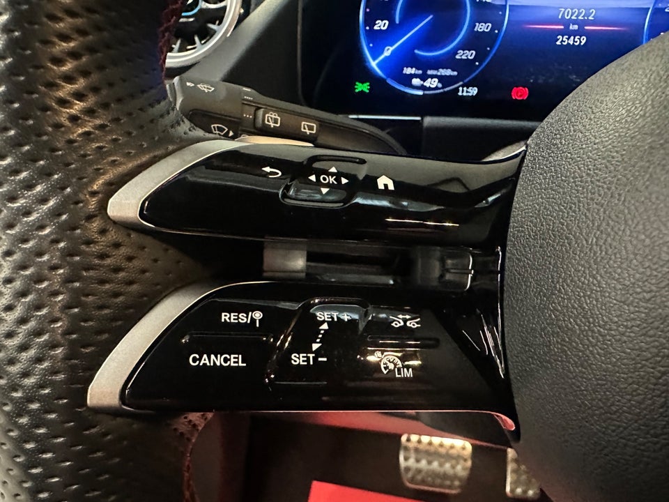 Mercedes EQA250+ AMG Line Advance Plus 5d