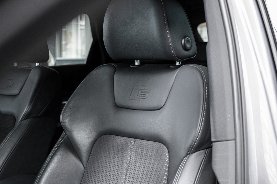 Audi e-tron 55 Advanced quattro 5d