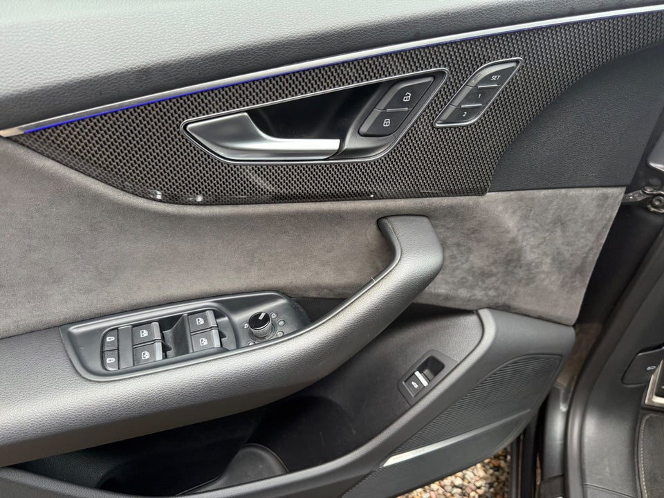 Audi SQ8 4,0 TDi quattro Tiptr. Van 5d