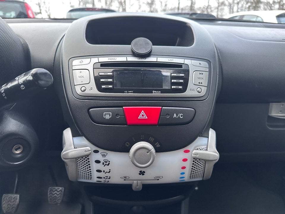 Toyota Aygo 1,0 VVT-i T1 5d