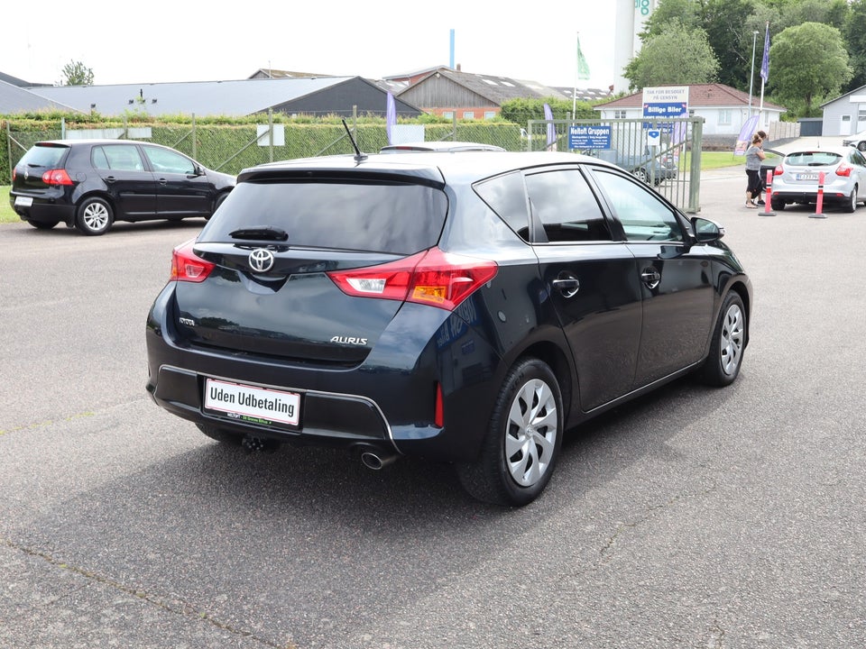 Toyota Auris 2,0 D-4D T4 5d