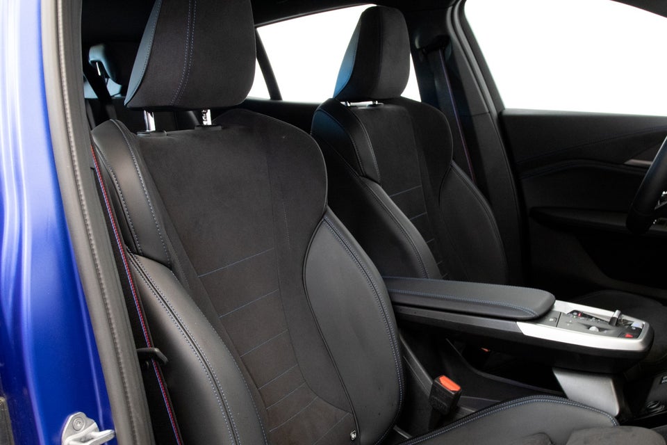 BMW iX2 xDrive30 M-Sport 5d