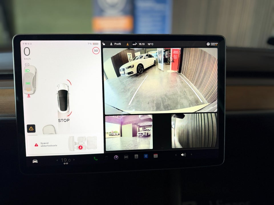 Tesla Model 3 Standard Range+ RWD 4d