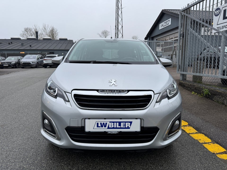 Peugeot 108 1,0 e-VTi 72 Infinity 5d