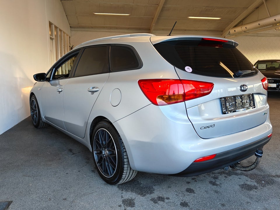 Kia Ceed 1,0 T-GDi Attraction SW 5d