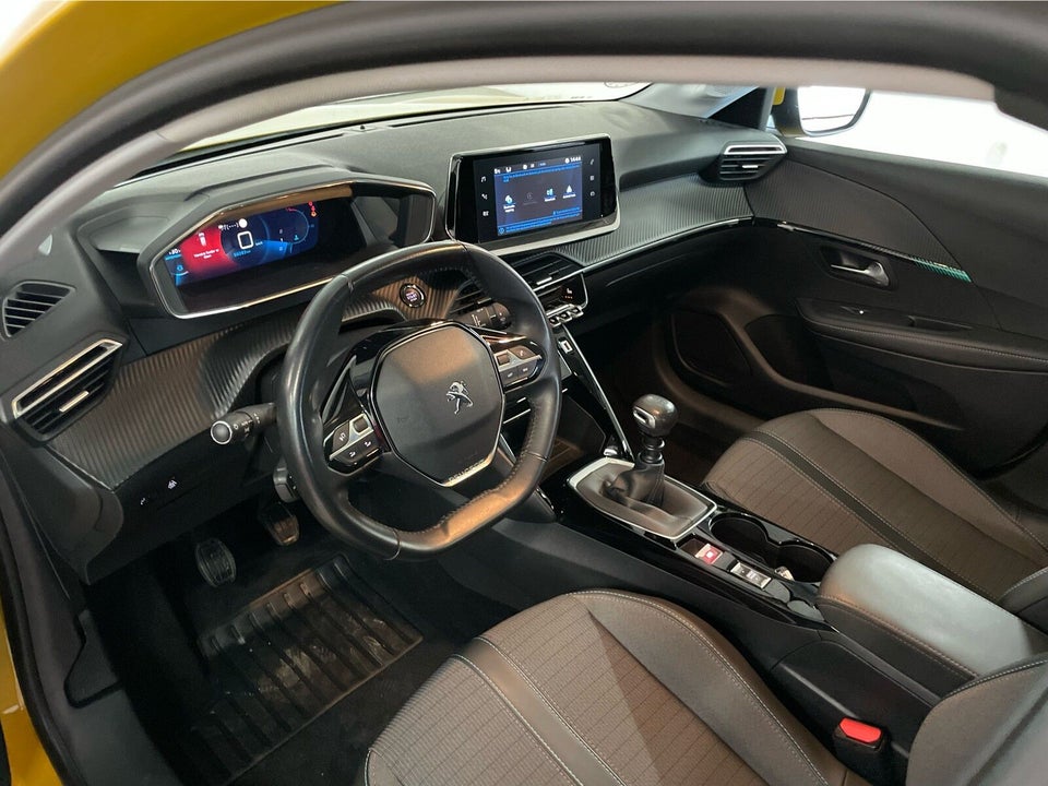 Peugeot 208 1,5 BlueHDi 100 Allure Sky 5d