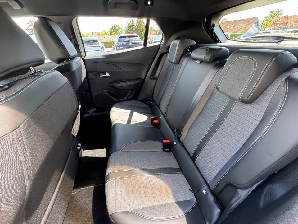 Peugeot 2008 1,2 PureTech 130 Allure Pack EAT8 5d