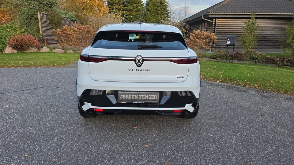 Renault Megane E-Tech 60 Equilibre 5d