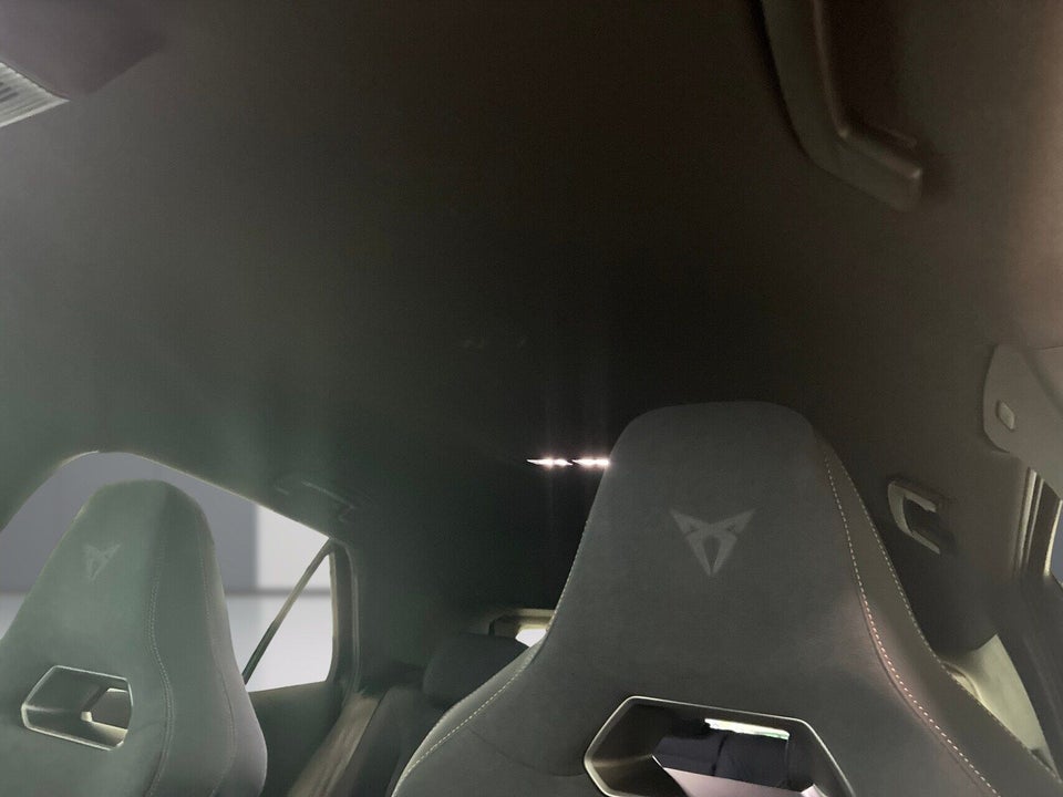 Cupra Born 59 e-Boost 5d