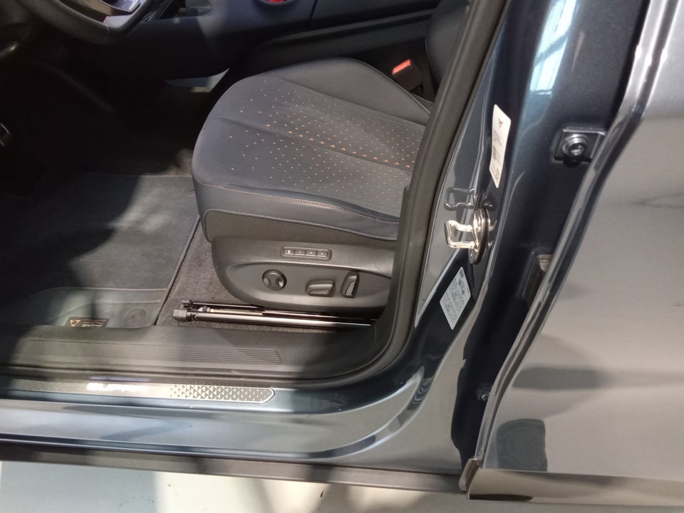 Cupra Tavascan 77 VZ Adrenaline 5d