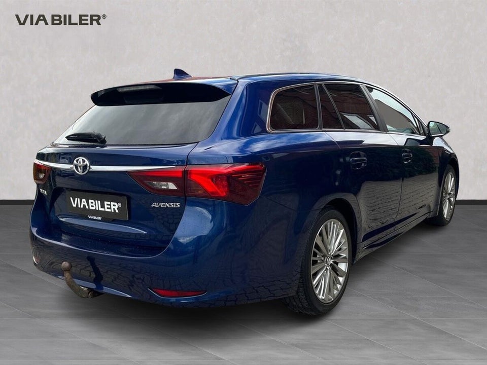 Toyota Avensis 1,8 VVT-i T2 Premium Touring Sports MDS 5d
