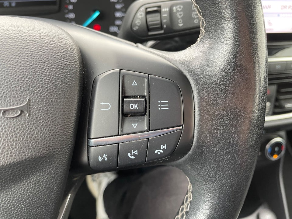 Ford Fiesta 1,0 EcoBoost mHEV Titanium X 5d