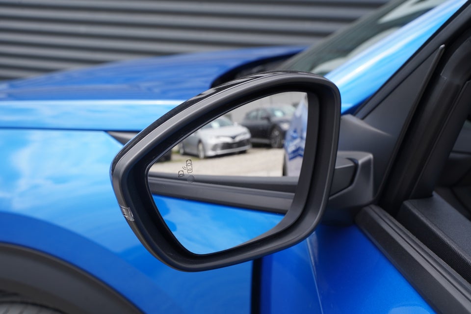 Peugeot 2008 1,2 PureTech 130 Allure EAT8 5d