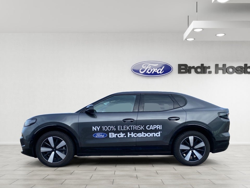 Ford Capri 82 Premium Extended Range 5d