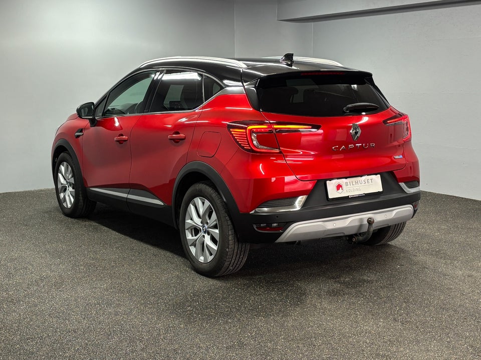 Renault Captur 1,6 E-Tech Intens 5d