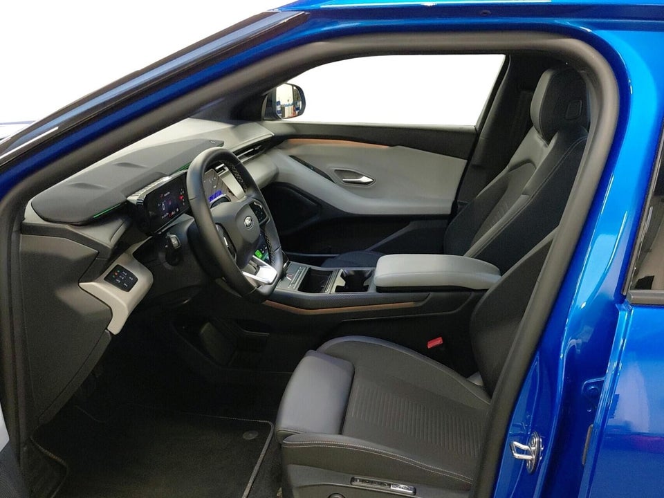 Ford Explorer 79 Premium Extended Range AWD 5d