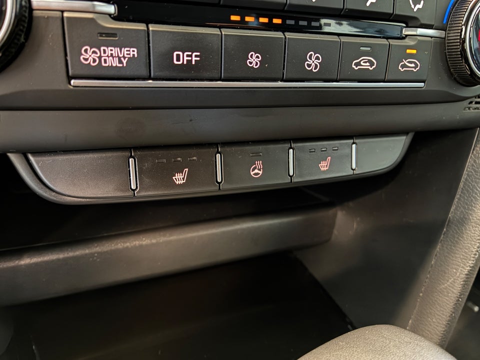 Kia XCeed 1,6 PHEV Prestige DCT 5d