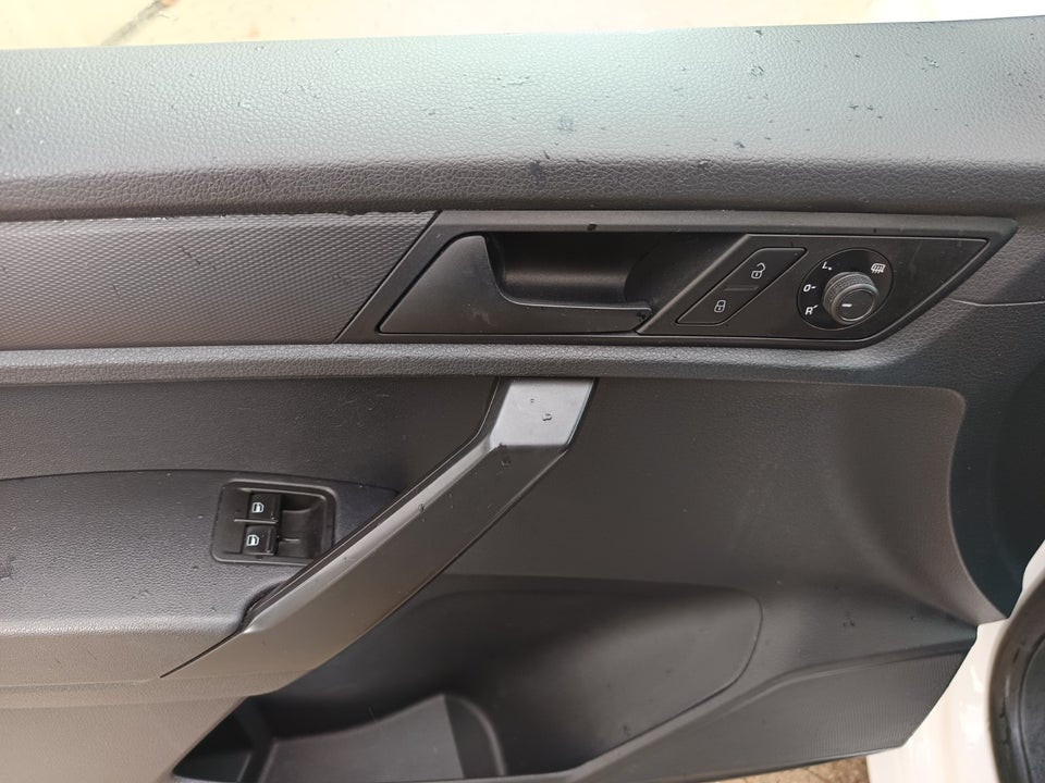 VW Caddy 1,2 TSi 84 Van 4d