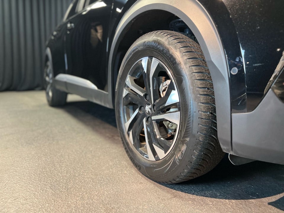 Peugeot e-2008 50 GT 5d