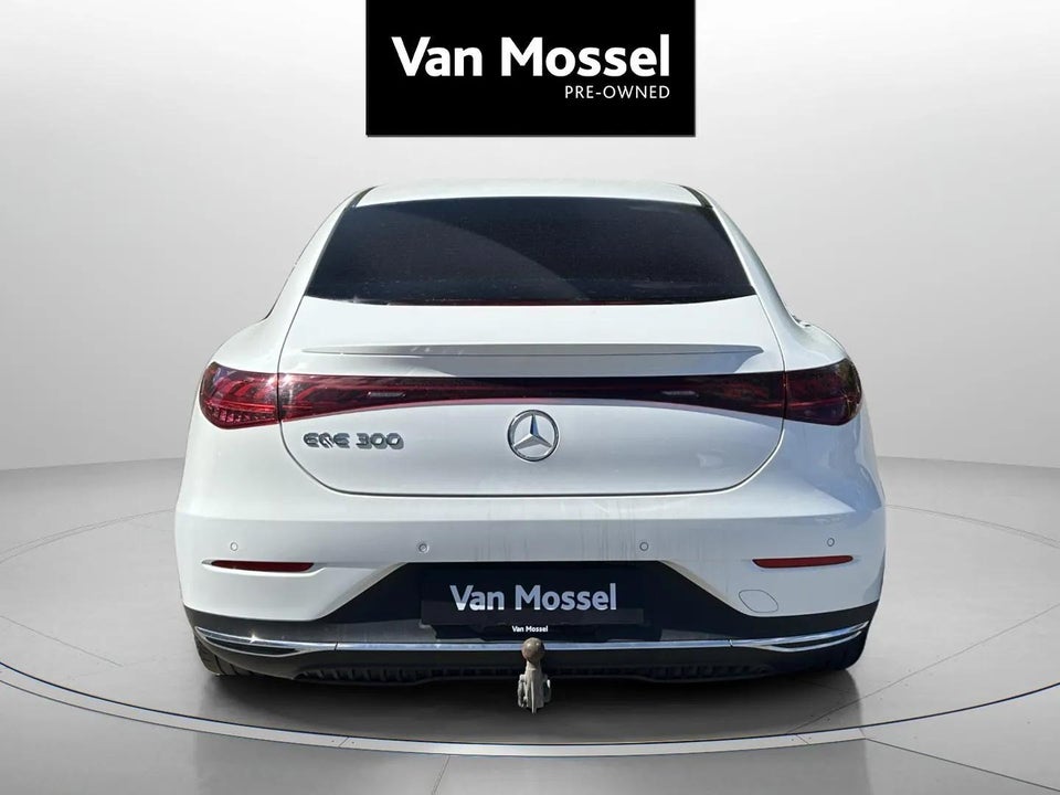 Mercedes EQE300 Electric Art 4d