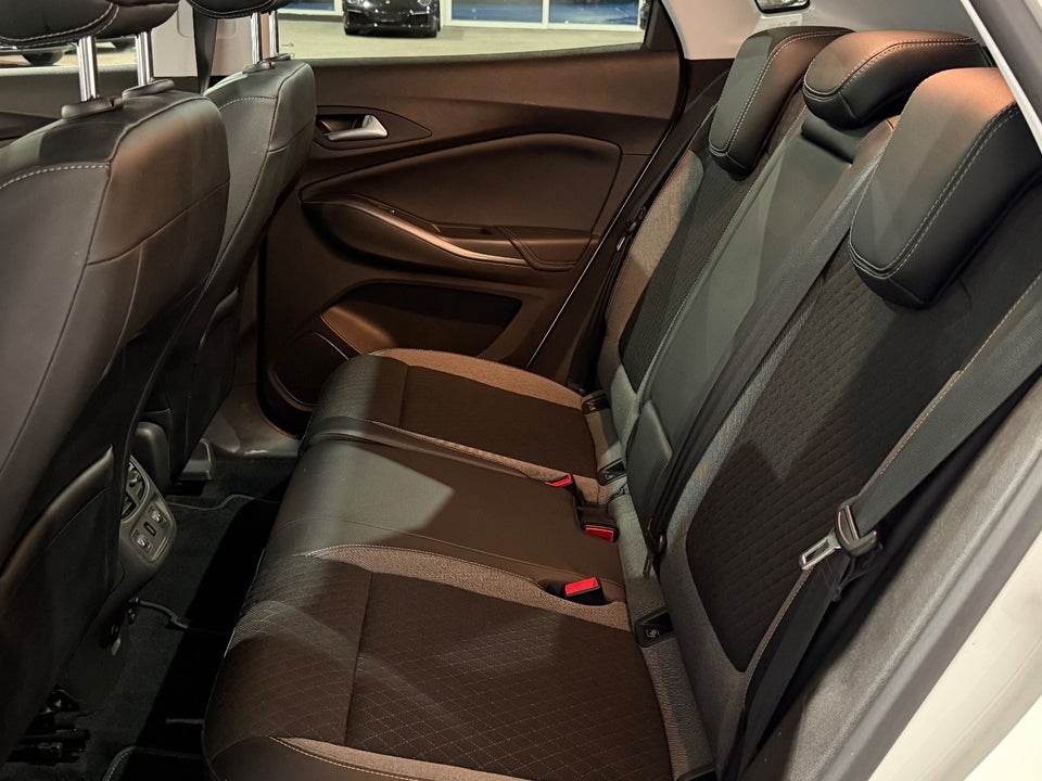 Opel Grandland X 1,5 CDTi 130 Exclusive aut. 5d