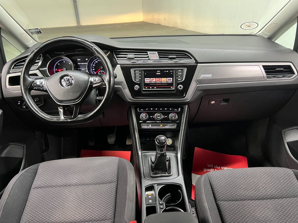 VW Touran 2,0 TDi 150 Comfortline 7prs 5d