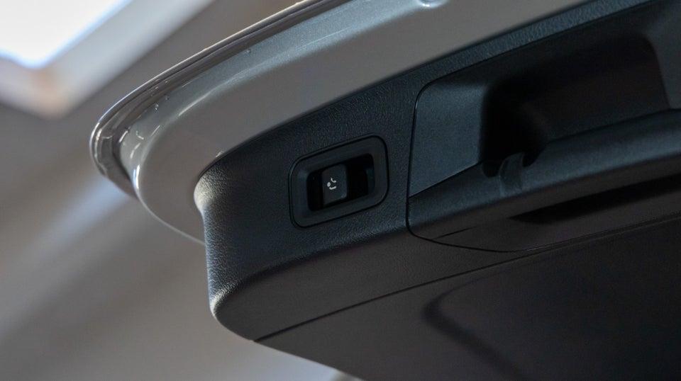 Mercedes EQA300 AMG Line 4Matic 5d