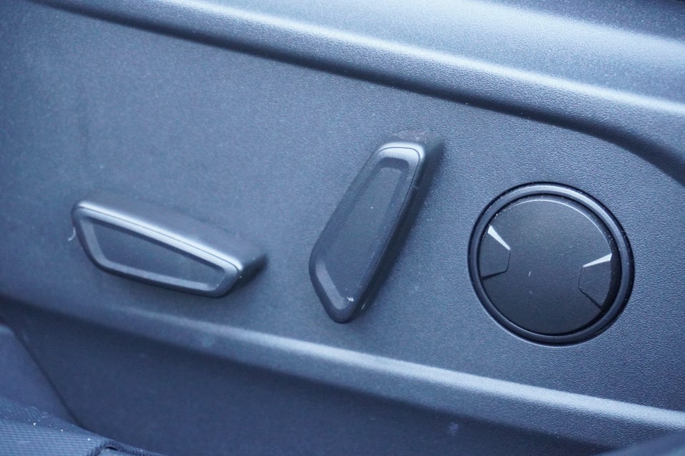 Ford Mustang Mach-E 98 Premium Extended Range 5d