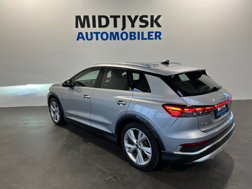 Audi Q4 e-tron 40 S-line 5d