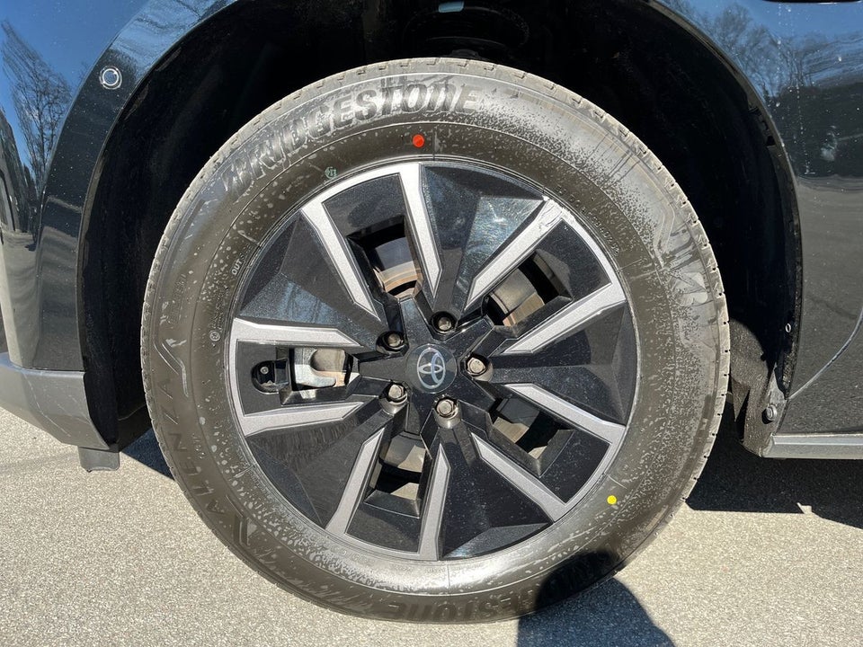 Toyota bZ4X 73 Executive 5d