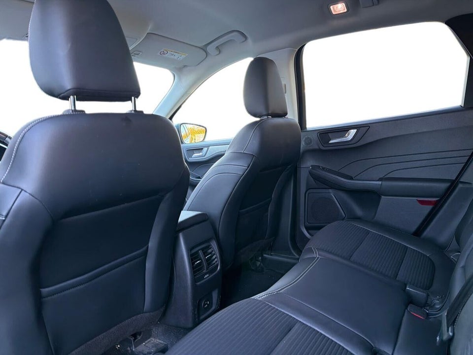 Ford Kuga 2,5 PHEV Titanium X CVT 5d