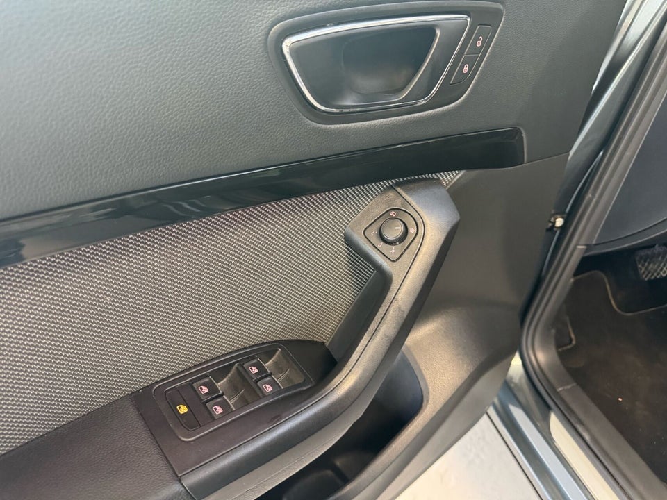 Seat Ateca 1,6 TDi 115 Xcellence DSG 5d