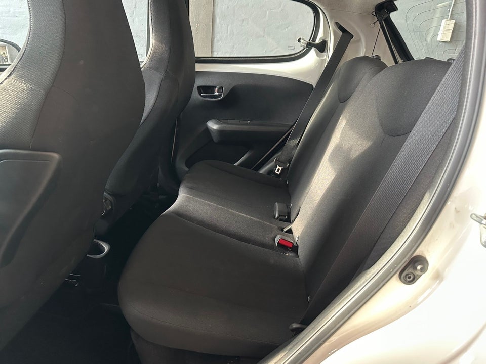 Peugeot 108 1,0 e-VTi 72 Allure+ 5d