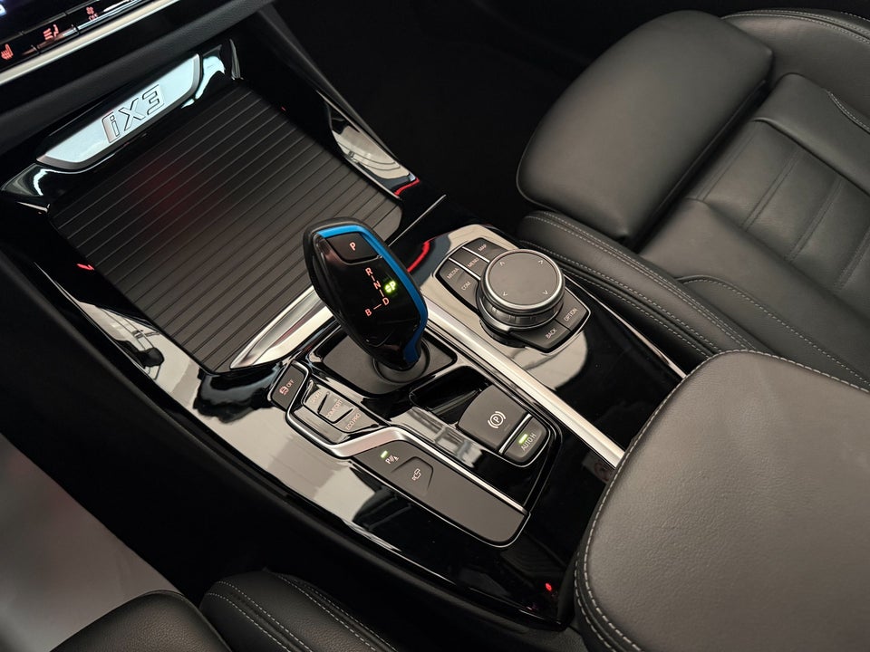 BMW iX3 Charged Plus 5d