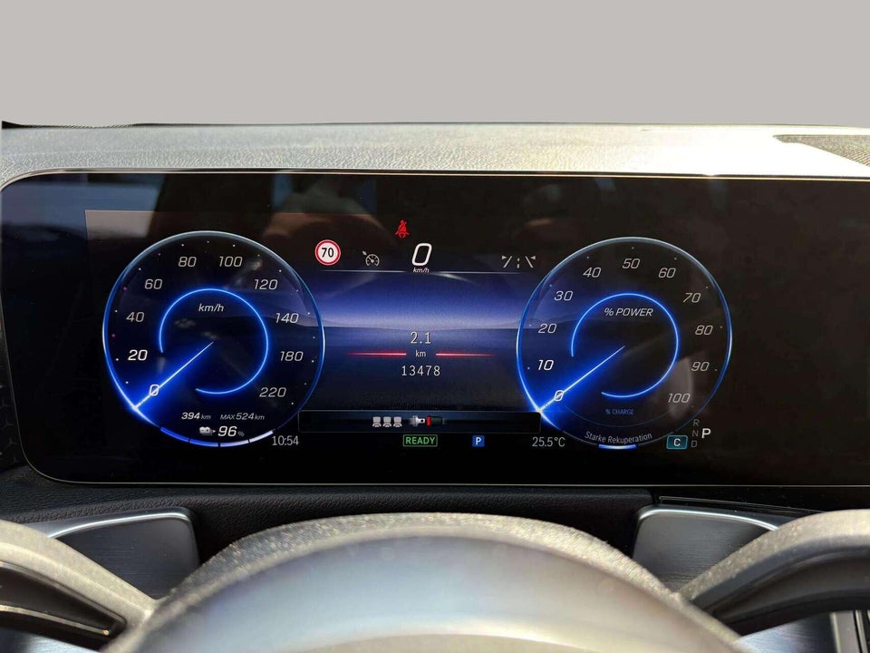 Mercedes EQB250+ Progressive 5d
