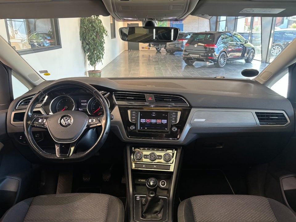 VW Touran 1,4 TSi 150 Comfortline 7prs 5d