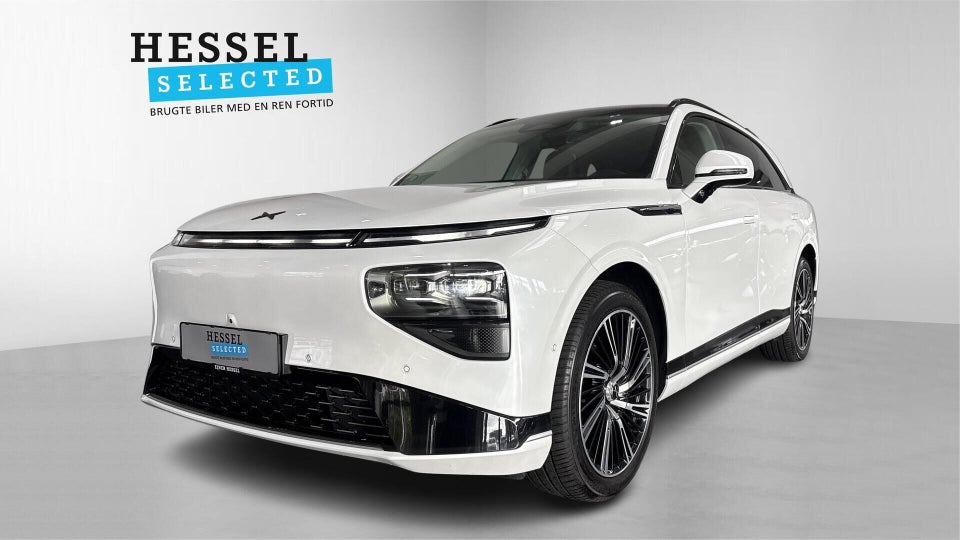 Xpeng G9 Performance 5d